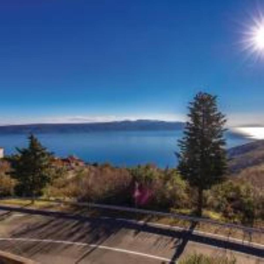 Holiday Home Sea View Brseč エクステリア 写真